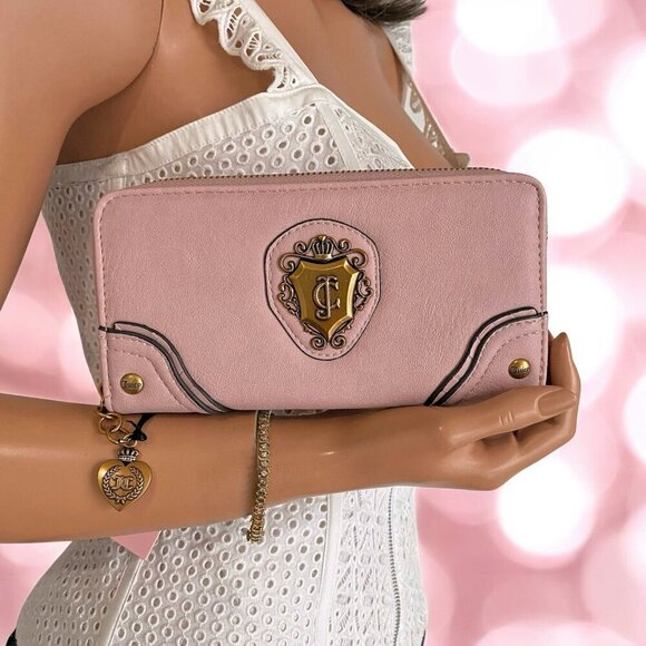 Juicy Couture Exclusive Romance Gusset Pink Dusty Blush Zip Around Wallet NWT - Picture 7 of 7